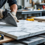découvrez les meilleures techniques et outils pour couper le marbre avec précision et obtenir une découpe parfaite. guide complet pour réussir vos travaux de marbrerie.